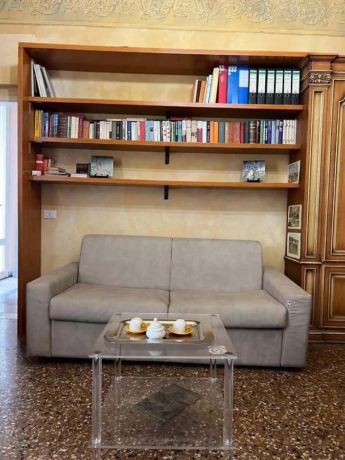 Dimora Via Lame Lägenhet Bologna